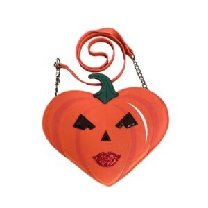 🎃 NWT-BETSEY JOHNSON ADORABLE PUMPKIN CROSSBODY🎃